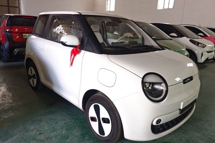 Used CHANGAN NEVO Lumin 2026 Model Treasure Edition 205km Passionate Beige Ningde Front Right 45 Deg