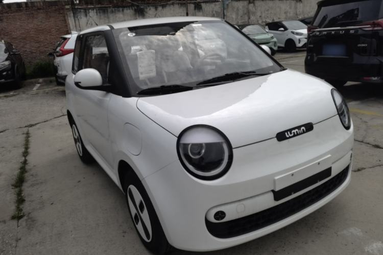 Used CHANGAN NEVO Lumin 2026 Model Treasure Edition 205km Passionate Beige Ningde Front Right 45 Deg