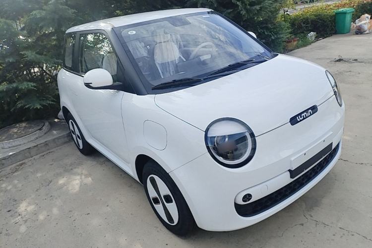 Used CHANGAN NEVO Lumin 2026 Model Treasure Edition 205km Passionate Beige Ningde Front Right 45 Deg