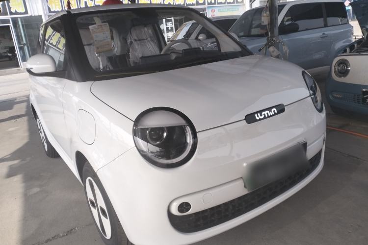 Used CHANGAN NEVO Lumin 2026 Model Treasure Edition 205km Beloved Beige Guoxuan Front Right 45 Deg