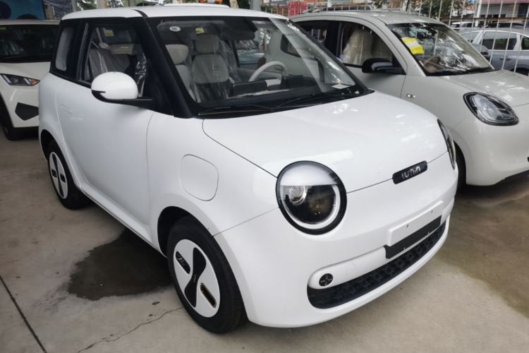 Used CHANGAN NEVO Lumin 2026 Model Treasure Edition 205km Passionate Beige Ningde Front Right 45 Deg