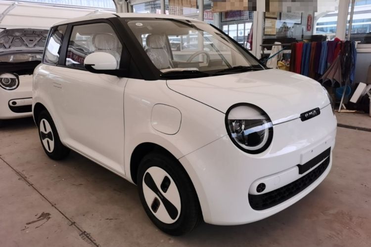 Used CHANGAN NEVO Lumin 2026 Model Treasure Edition 205km Passionate Beige Ningde Front Right 45 Deg