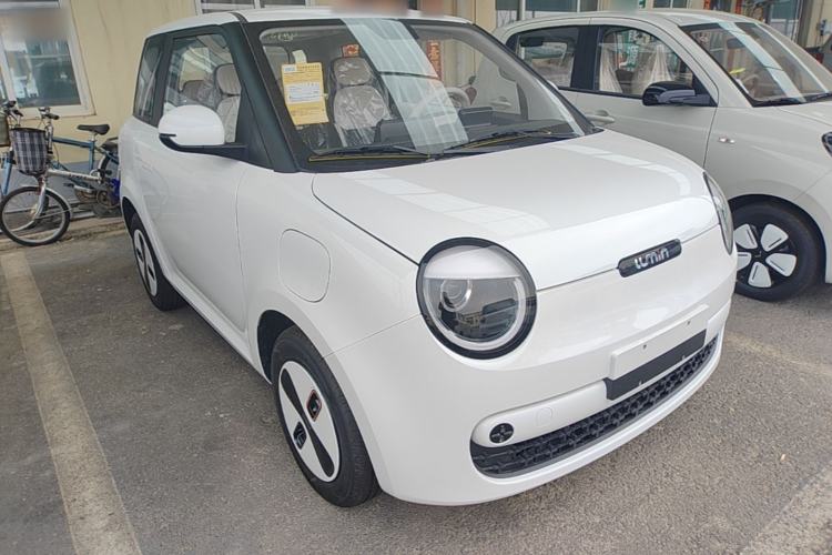 Used CHANGAN NEVO Lumin 2026 Model Treasure Edition 205km Passionate Beige Ningde Front Right 45 Deg