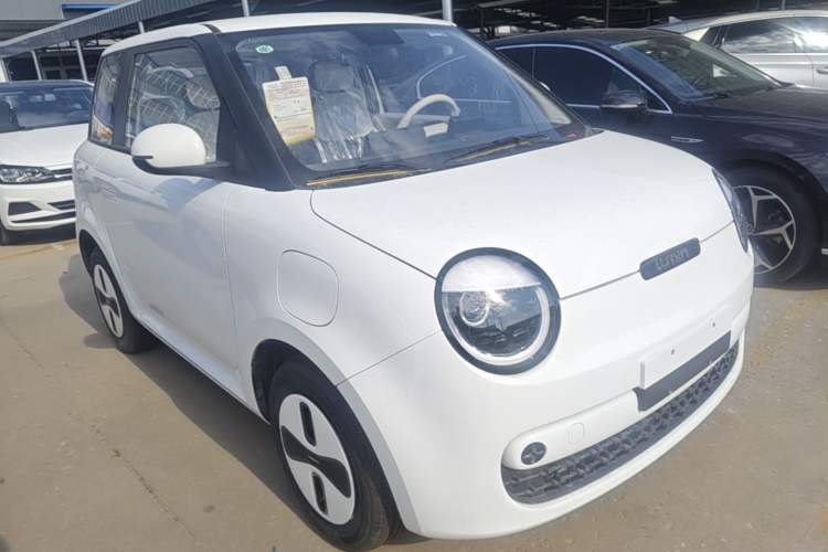 Used CHANGAN NEVO Lumin 2026 Model Treasure Edition 205km Passionate Beige Ningde Front Right 45 Deg