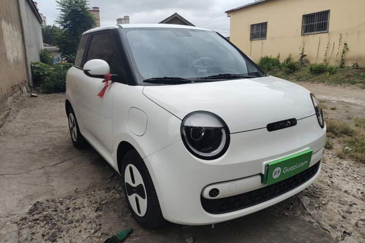 Used CHANGAN NEVO Lumin 2026 Model Treasure Edition 205km Passionate Beige Ningde Front Right 45 Deg