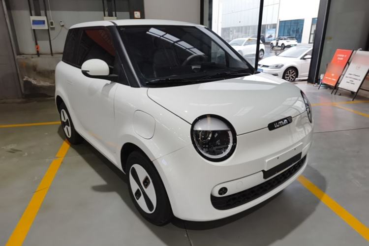 Used CHANGAN NEVO Lumin 2026 Model Treasure Edition 205km Passionate Beige Ningde Front Right 45 Deg