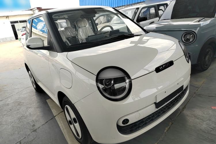 Used CHANGAN NEVO Lumin 2026 Model Treasure Edition 205km Passionate Beige Ningde Front Right 45 Deg