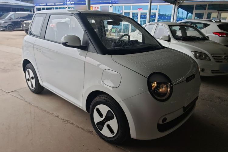 Used CHANGAN NEVO Lumin 2026 Model Treasure Edition 205km Passionate Beige Ningde Front Right 45 Deg
