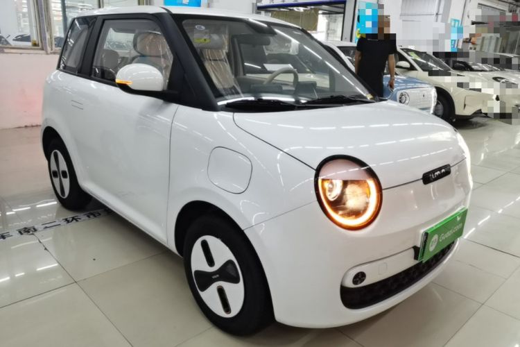 Used CHANGAN NEVO Lumin 2026 Model Treasure Edition 205km Passionate Beige Ningde Front Right 45 Deg