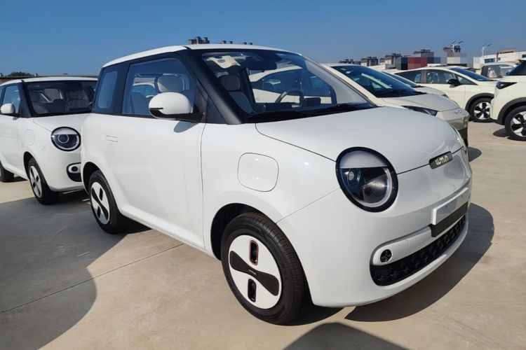 Used CHANGAN NEVO Lumin 2026 Model Treasure Edition 205km Passionate Beige Ningde Front Right 45 Deg