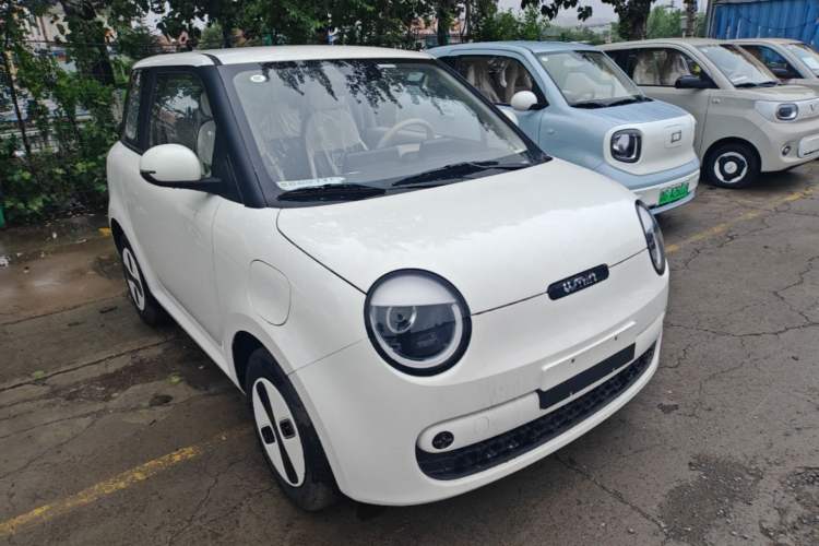 Used CHANGAN NEVO Lumin 2026 Model Treasure Edition 205km Beloved Beige Guoxuan Front Right 45 Deg