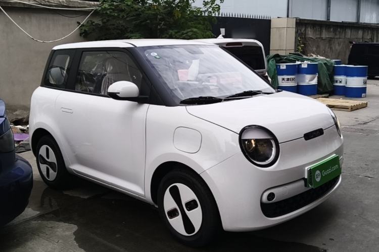Used CHANGAN NEVO Lumin 2026 Model Treasure Edition 205km Passionate Beige Ningde Front Right 45 Deg
