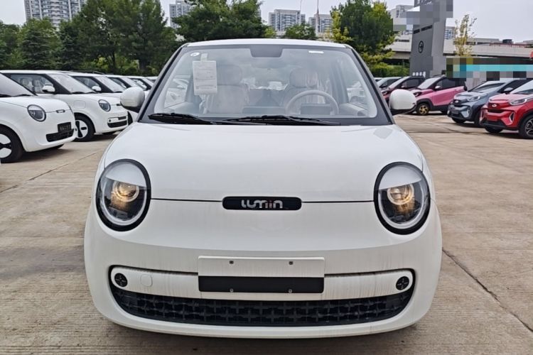 Used CHANGAN NEVO Lumin 2026 Model Treasure Edition 205km Passionate Beige Ningde Front