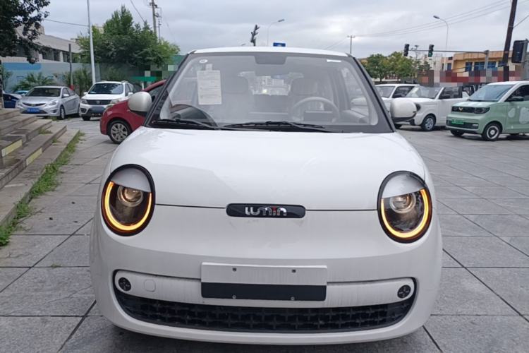 Used CHANGAN NEVO Lumin 2026 Model Treasure Edition 205km Passionate Beige Ningde Front