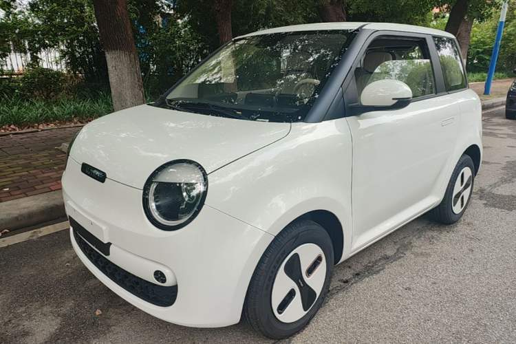 Used CHANGAN NEVO Lumin 2026 Model Treasure Edition 205km Passionate Beige Ningde Guazi used car, China used car export, Used car for sale, Used  cars, Cheapest cars for sale