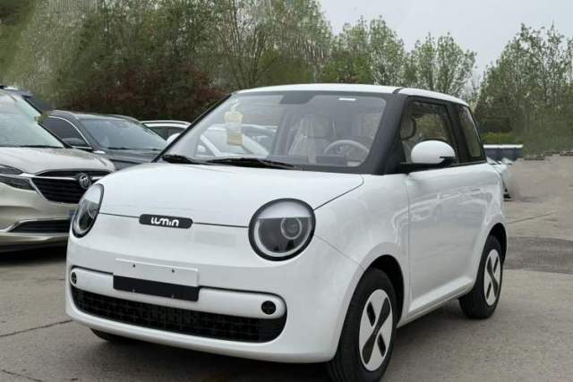 Used CHANGAN NEVO Lumin 2026 Model Treasure Edition 205km Passionate Beige Ningde