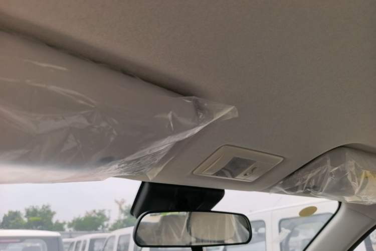 Used CHANGAN NEVO Lumin 2026 Model Treasure Edition 205km Passionate Beige Ningde Headliner