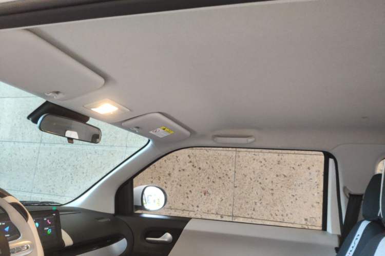 Used CHANGAN NEVO Lumin 2026 Model Treasure Edition 205km Passionate Beige Ningde Headliner