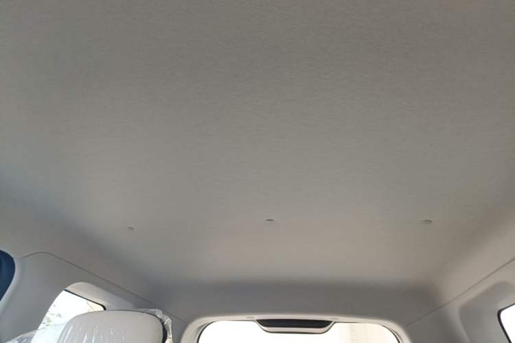Used CHANGAN NEVO Lumin 2026 Model Treasure Edition 205km Passionate Beige Ningde Headliner