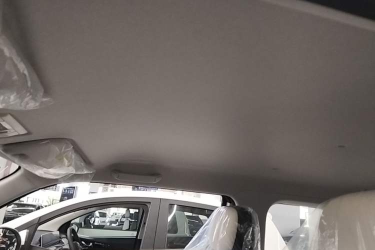 Used CHANGAN NEVO Lumin 2026 Model Treasure Edition 205km Passionate Beige Ningde Headliner