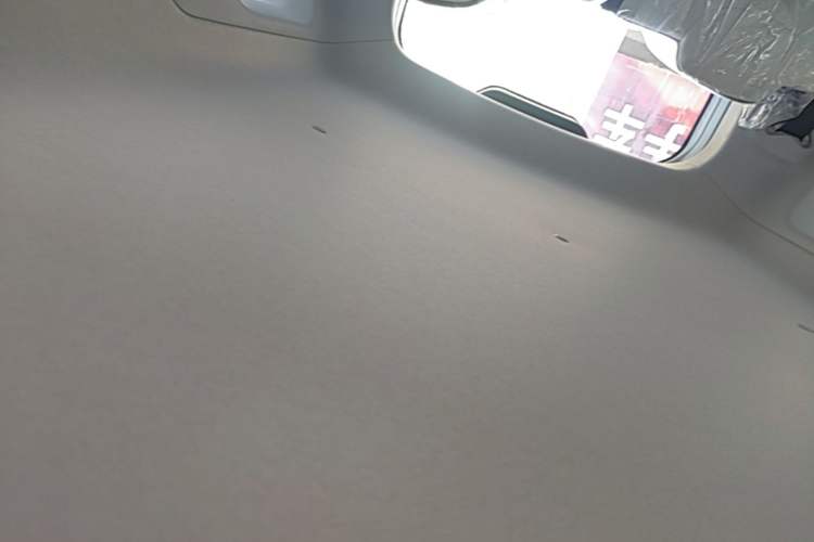 Used CHANGAN NEVO Lumin 2026 Model Treasure Edition 205km Passionate Beige Ningde Headliner