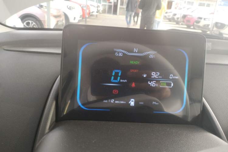 Used CHANGAN NEVO Lumin 2026 Model Treasure Edition 205km Beloved Beige Guoxuan Instrument Cluster