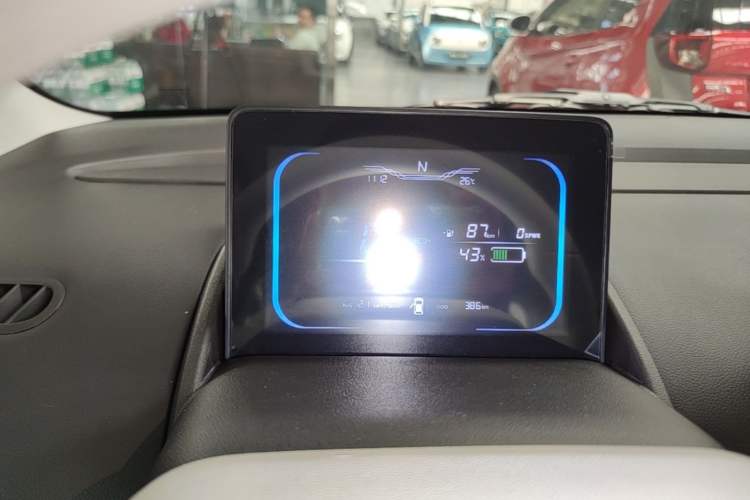 Used CHANGAN NEVO Lumin 2026 Model Treasure Edition 205km Passionate Beige Ningde Instrument Cluster