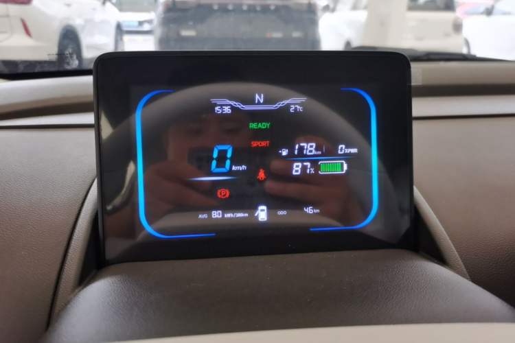 Used CHANGAN NEVO Lumin 2026 Model Treasure Edition 205km Passionate Beige Ningde Instrument Cluster