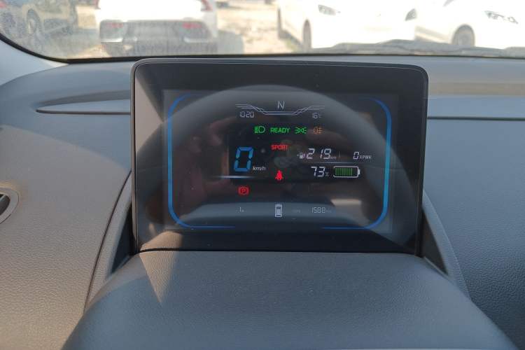 Used CHANGAN NEVO Lumin 2026 Model Treasure Edition 301km Cherished Beige Ningde Instrument Cluster
