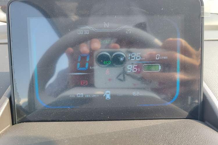 Used CHANGAN NEVO Lumin 2026 Model Treasure Edition 205km Passionate Beige Ningde Instrument Cluster