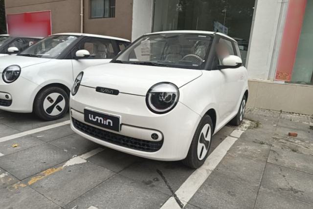 Used CHANGAN NEVO Lumin 2026 Model Treasure Edition 205km Beloved Beige Guoxuan