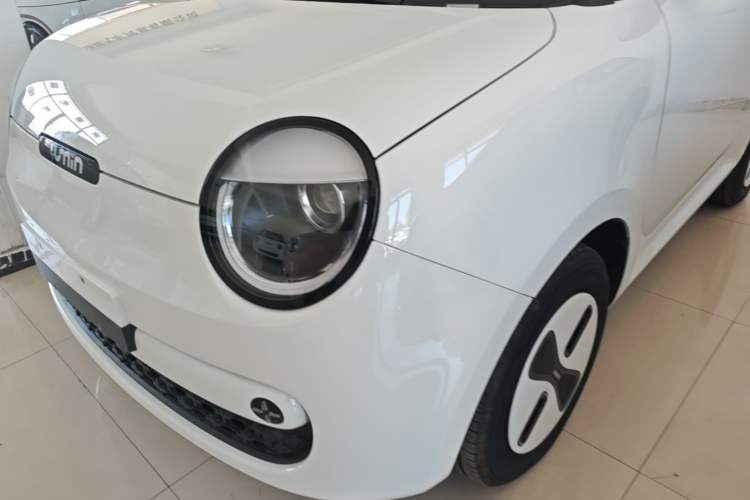 Used CHANGAN NEVO Lumin 2026 Model Treasure Edition 205km Passionate Beige Ningde Left Front Headlight