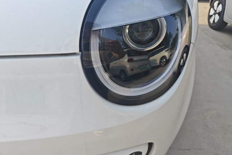 Used CHANGAN NEVO Lumin 2026 Model Treasure Edition 205km Passionate Beige Ningde Left Front Headlight