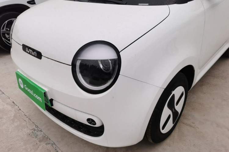 Used CHANGAN NEVO Lumin 2026 Model Treasure Edition 205km Passionate Beige Ningde Left Front Headlight