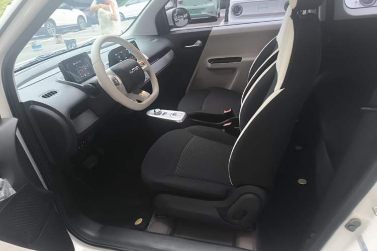 Used CHANGAN NEVO Lumin 2026 Model Treasure Edition 205km Passionate Beige Ningde Left Front Seat