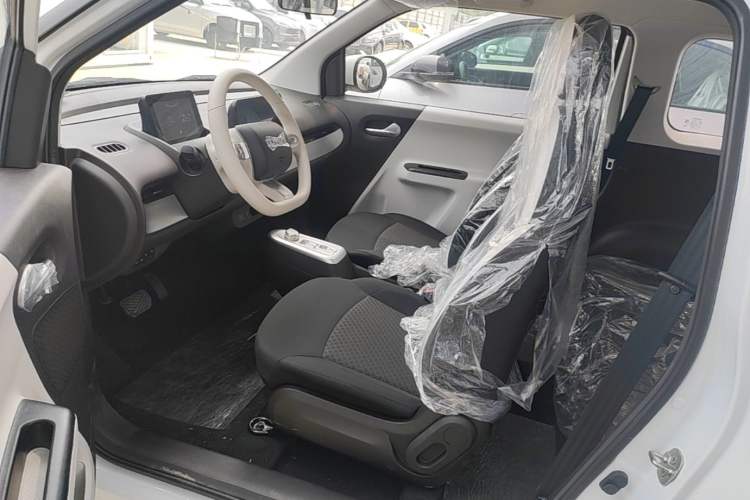 Used CHANGAN NEVO Lumin 2026 Model Treasure Edition 205km Passionate Beige Ningde Left Front Seat