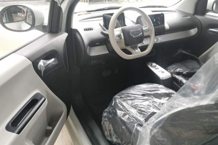 Used CHANGAN NEVO Lumin 2026 Model Treasure Edition 205km Passionate Beige Ningde Left Front Seat
