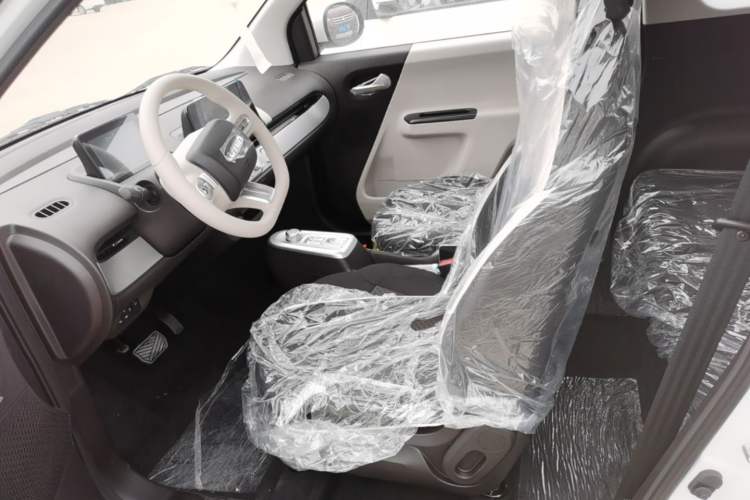 Used CHANGAN NEVO Lumin 2026 Model Treasure Edition 205km Passionate Beige Ningde Left Front Seat