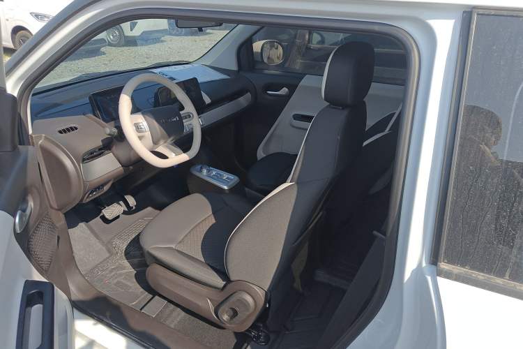 Used CHANGAN NEVO Lumin 2026 Model Treasure Edition 301km Cherished Beige Ningde Left Front Seat