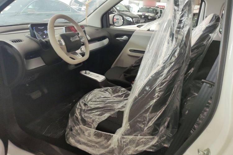 Used CHANGAN NEVO Lumin 2026 Model Treasure Edition 205km Beloved Beige Guoxuan Left Front Seat