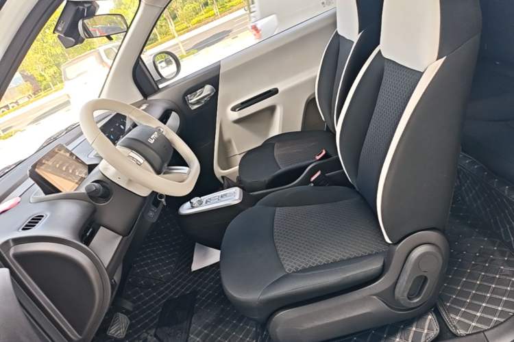 Used CHANGAN NEVO Lumin 2026 Model Treasure Edition 205km Passionate Beige Ningde Left Front Seat