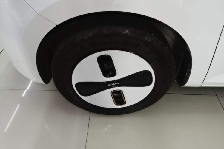 Used CHANGAN NEVO Lumin 2026 Model Treasure Edition 205km Passionate Beige Ningde Left Front Wheel Hub