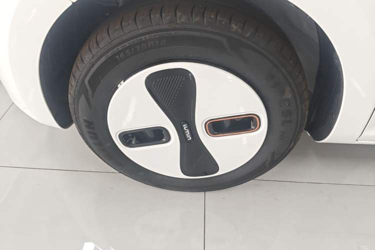 Used CHANGAN NEVO Lumin 2026 Model Treasure Edition 205km Passionate Beige Ningde Left Front Wheel Hub