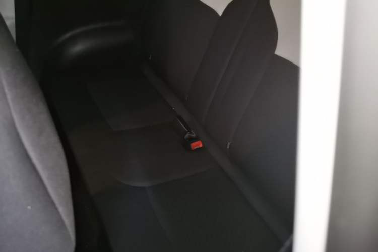 Used CHANGAN NEVO Lumin 2026 Model Treasure Edition 205km Passionate Beige Ningde Left Rear Seat