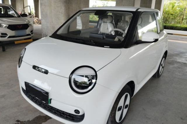 Used CHANGAN NEVO Lumin 2026 Model Treasure Edition 205km Passionate Beige Ningde
