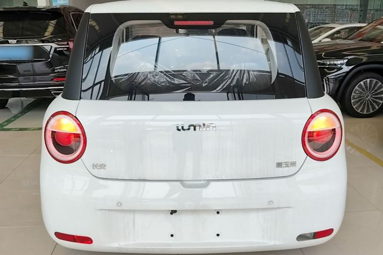 Used CHANGAN NEVO Lumin 2026 Model Treasure Edition 205km Passionate Beige Ningde Rear