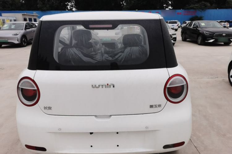 Used CHANGAN NEVO Lumin 2026 Model Treasure Edition 205km Passionate Beige Ningde Rear