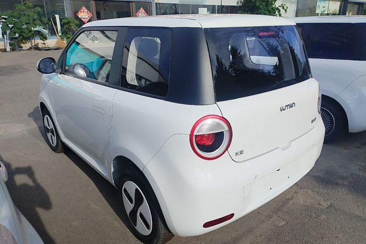 Used CHANGAN NEVO Lumin 2026 Model Treasure Edition 205km Passionate Beige Ningde Rear Left 45 Deg
