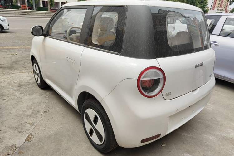 Used CHANGAN NEVO Lumin 2026 Model Treasure Edition 205km Passionate Beige Ningde Rear Left 45 Deg