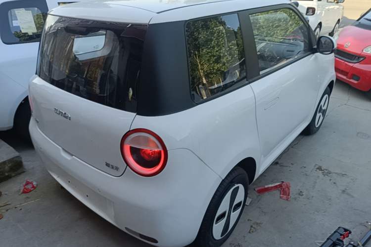 Used CHANGAN NEVO Lumin 2026 Model Treasure Edition 205km Passionate Beige Ningde Rear Right 45 Deg